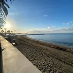 Marbella Beachfront Edificio Mayoral Primera Linea De Playa Y Centro Ciudad Con Barco Opcional